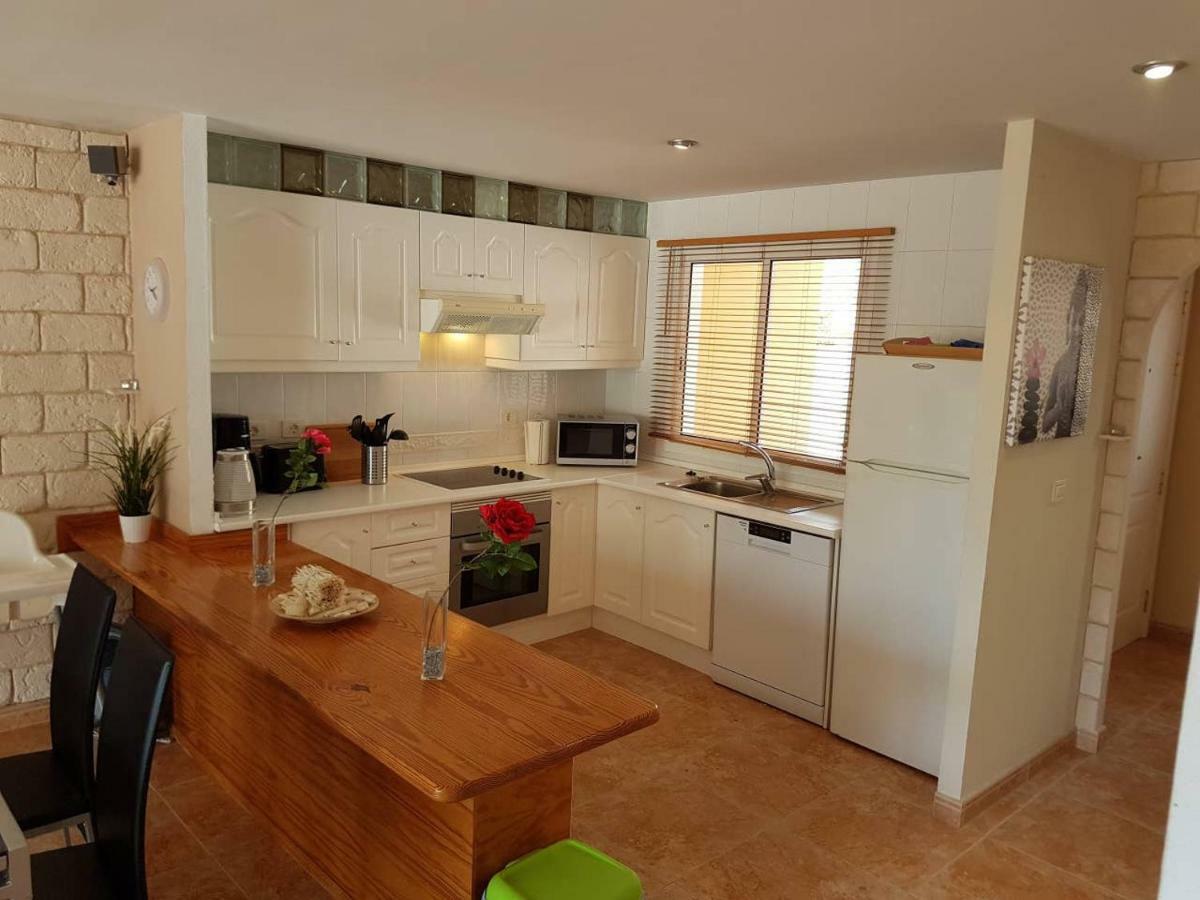 Villa Roque Del Conde With Fantastic Sea View, Terrace, Pool, Wifi, Sat-Tv, Garage 아데제 외부 사진